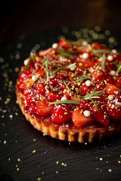 赤い実とあまおう苺のタルト【数量限定 60台】