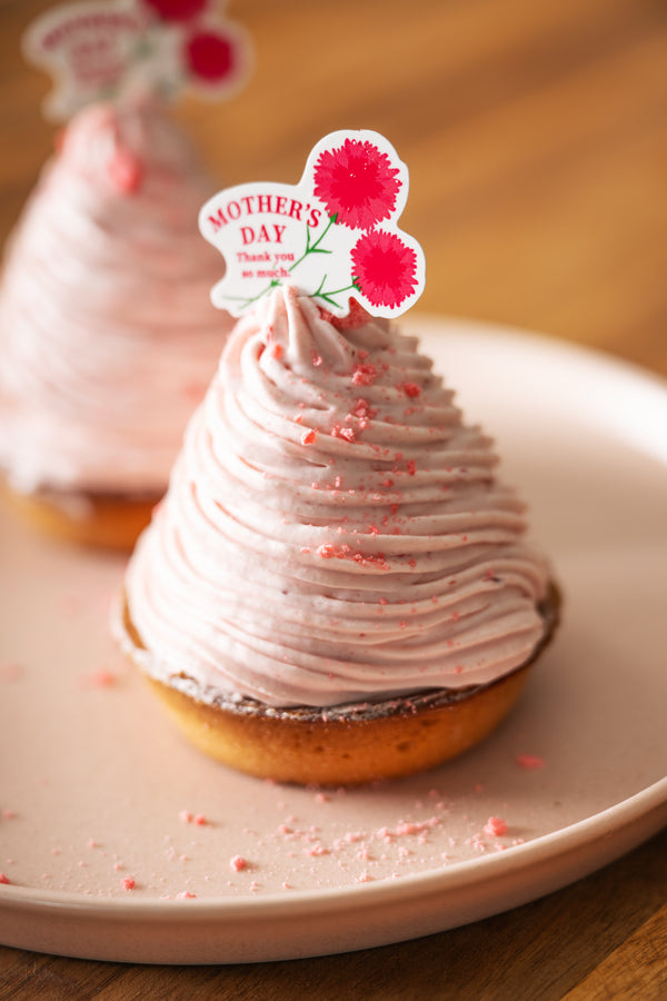 ももいろ苺のモンブラン